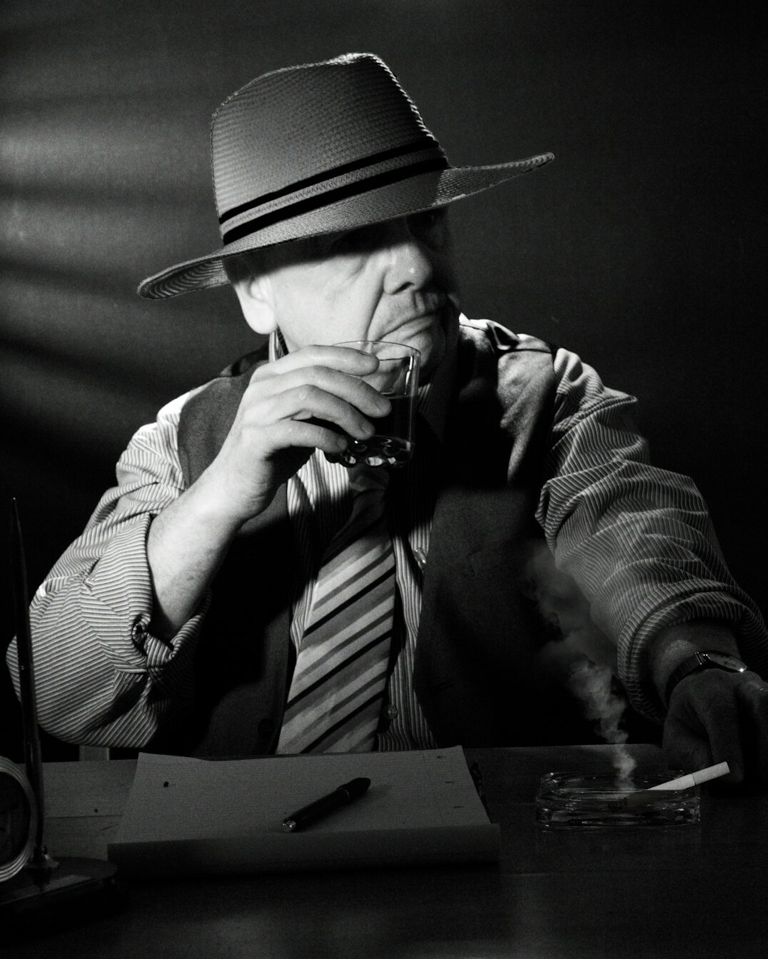 detective investigating clues